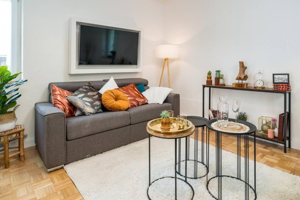 Eg Rechts -Wunderschone 80M² Grosse 3-Zimmer City Wohnung Nahe Salzburg Freilassing Exterior foto